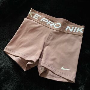 Nike Pro Dri-FIT Muave Shorts